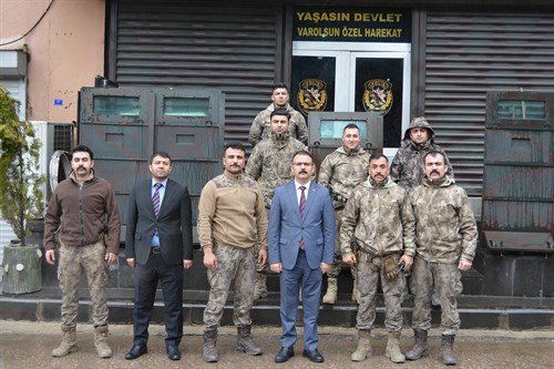 Sayın Kaymakamımız Ali Ekber ATEŞ Özel Hareket Polislerimizle bir araya geldi. (22.04.2024)