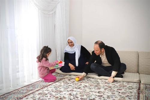 KAYMAKAMIMIZ ŞEHİT AİLELERİNİ ZİYARET ETTİ.